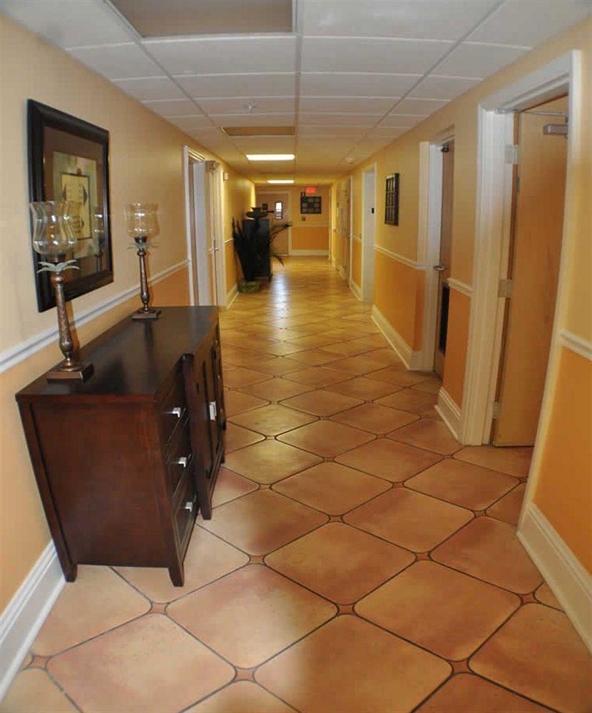 Naples Park Central Hotel Exterior photo